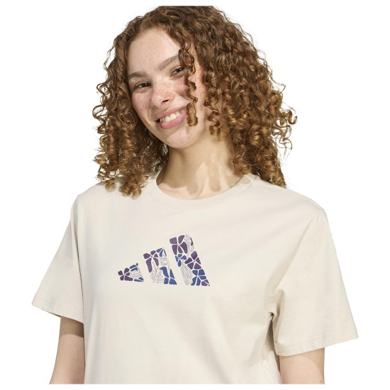 Adidas Γυναικεία κοντομάνικη μπλούζα Soft Side Graphic Tee Adidas Γυναικεία κοντομάνικη μπλούζα Soft Side Graphic Tee
